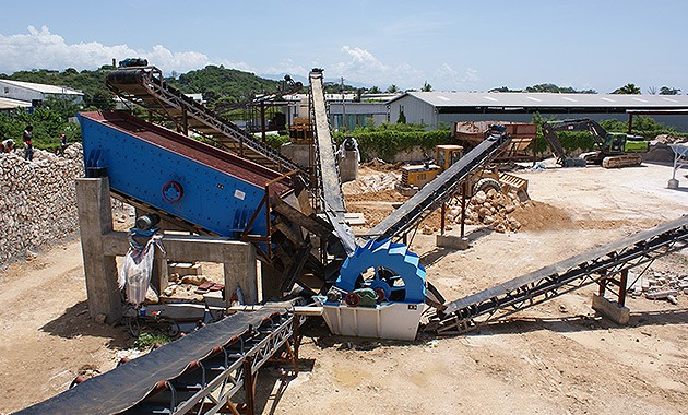 粉碎正長巖的機(jī)械設(shè)備多少錢，長石碎石生產(chǎn)線廠家報價